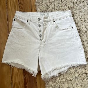 Abercrombie Curve Love Dad Short NWOT